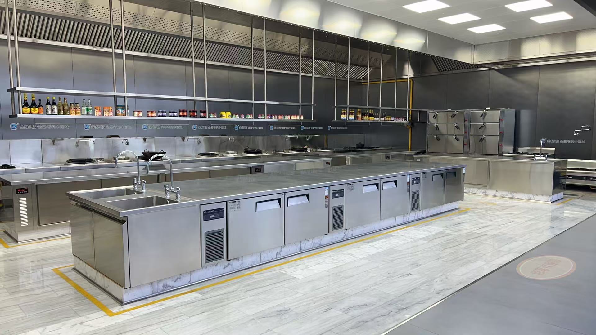 Ligne de cuisine modulaire 800